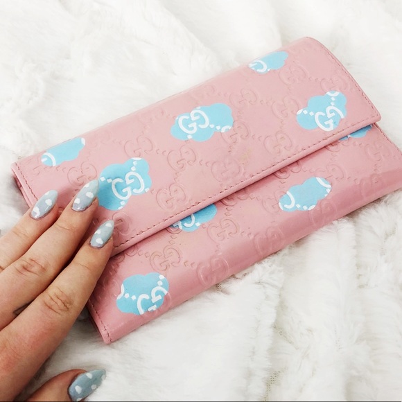 Gucci Handbags - NFS Custom Gucci Cloud Wallet